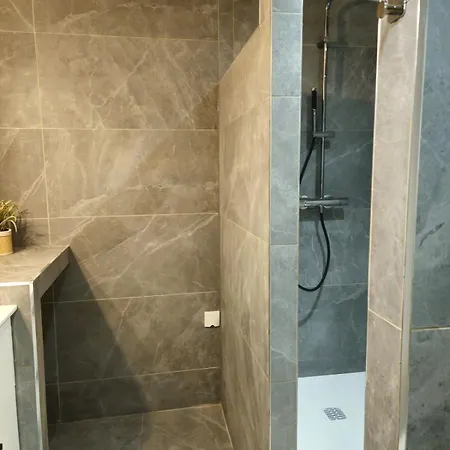 L'ecrin Des Thermes Apartmán *